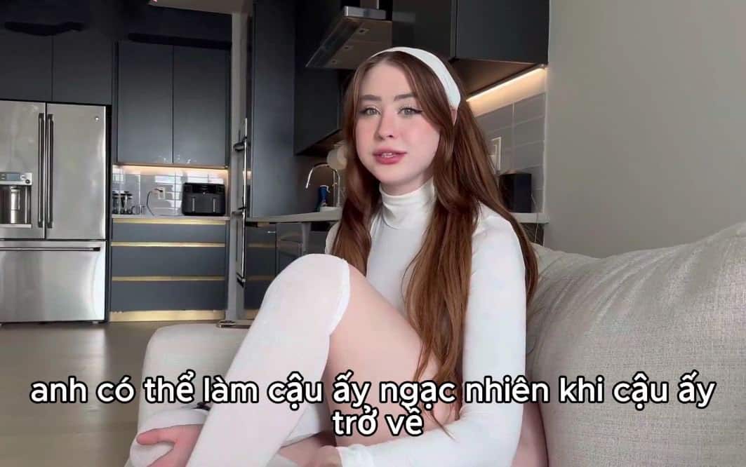 Sao mấy con Cave bên Tây có cái lồn múp thế nhờ